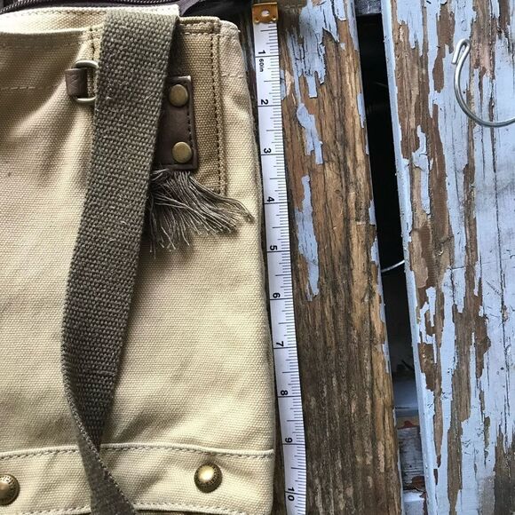 Chala‎ medium purse - Picture 11 of 12